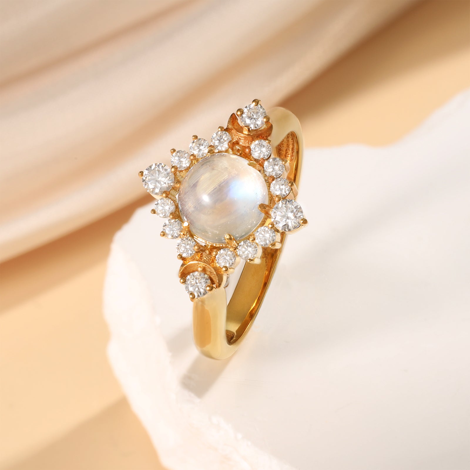 Scarlett Gold Moonstone Engagement Ring Round Cut 14K 18K Gold Vintage Gemstone Ring Moonstone Ring